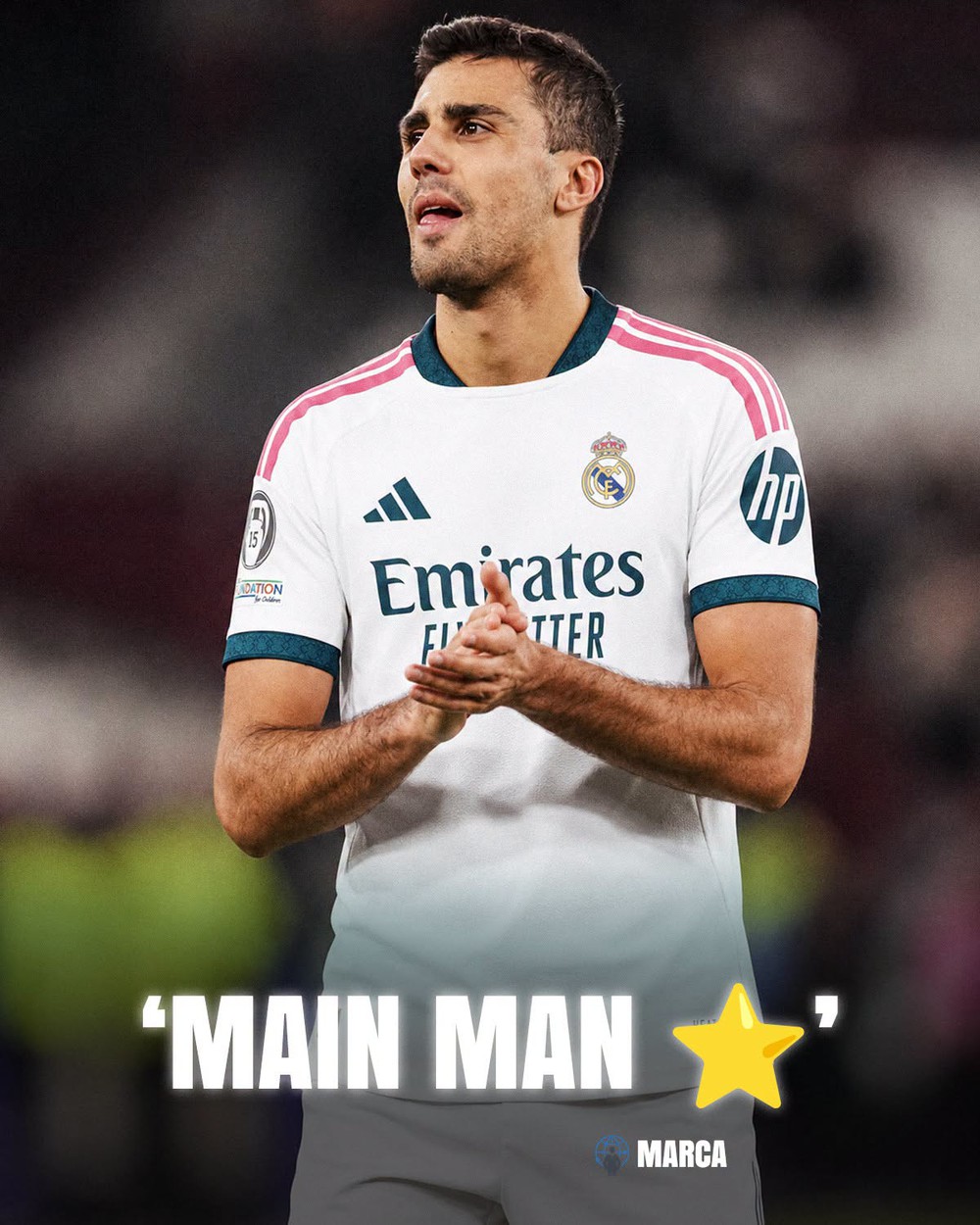 Barcelona đã 'cuỗm' Rodri khỏi tay Real Madrid như thế nào? - Ảnh 1. Barcelona đã 'cuỗm' Rodri khỏi tay Real Madrid như thế nào? - Ảnh 1.