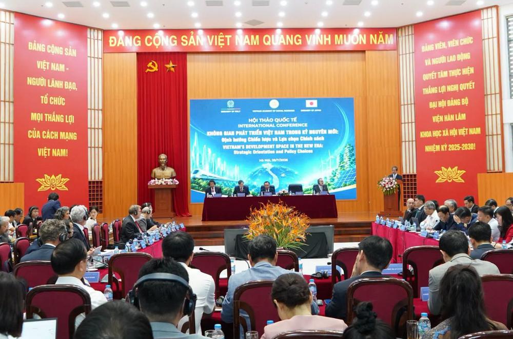 Làm chủ không gian số để mở rộng dư địa phát triển - Ảnh 1. Làm chủ không gian số để mở rộng dư địa phát triển - Ảnh 1.