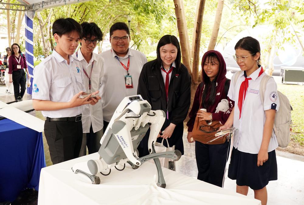 Làm chủ không gian số để mở rộng dư địa phát triển - Ảnh 5. Làm chủ không gian số để mở rộng dư địa phát triển - Ảnh 5.