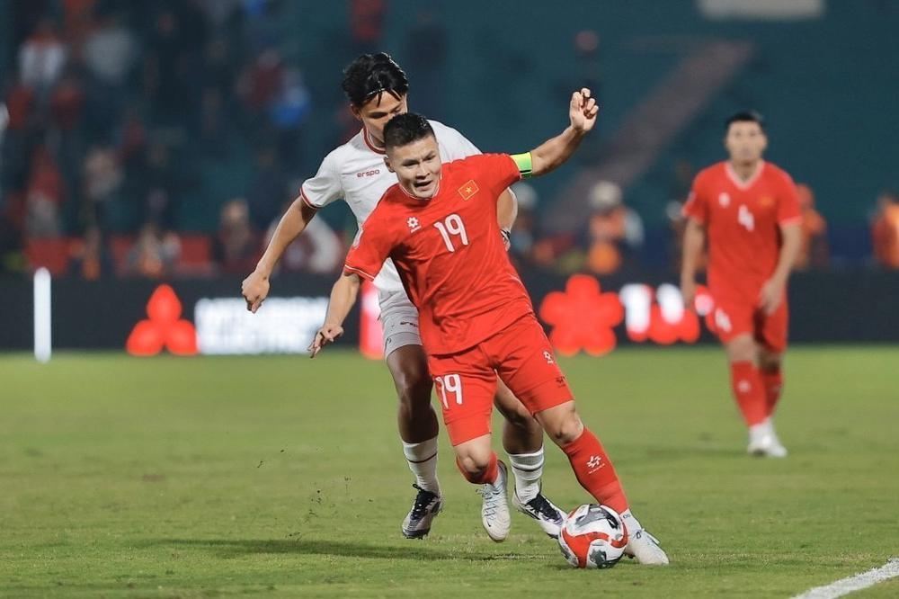VIDEO ASEAN Cup 2026: Indonesia chưa ghi được bàn vào lưới tuyển Việt Nam trong 1 thập kỷ ở đấu trường khu vực - Ảnh 1. VIDEO ASEAN Cup 2026: Indonesia chưa ghi được bàn vào lưới tuyển Việt Nam trong 1 thập kỷ ở đấu trường khu vực - Ảnh 1.