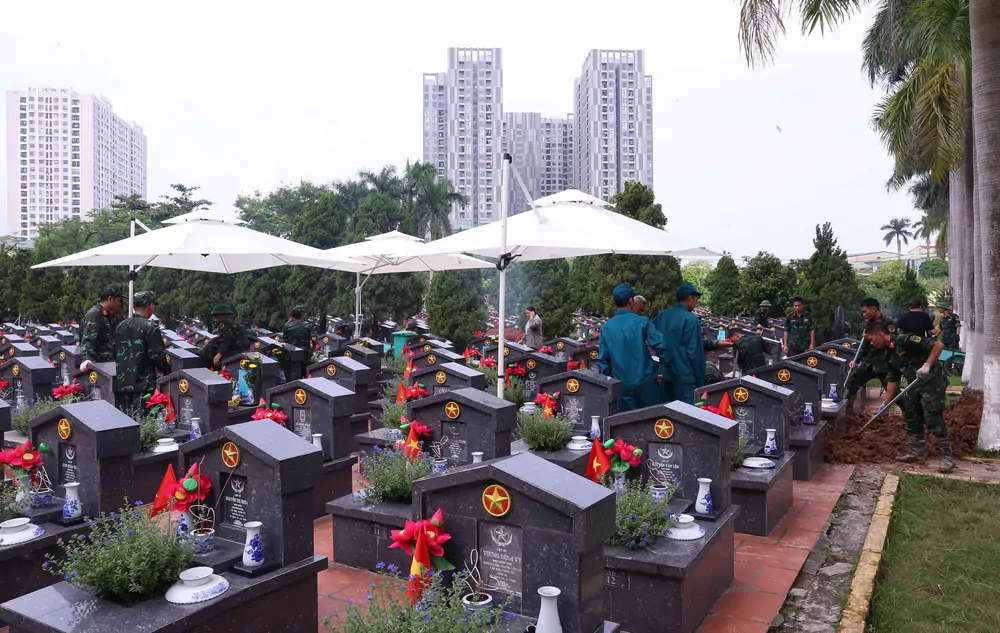 Hà Nội đẩy nhanh tiến độ lấy mẫu hài cốt liệt sĩ - Ảnh 3. Hà Nội đẩy nhanh tiến độ lấy mẫu hài cốt liệt sĩ - Ảnh 3.