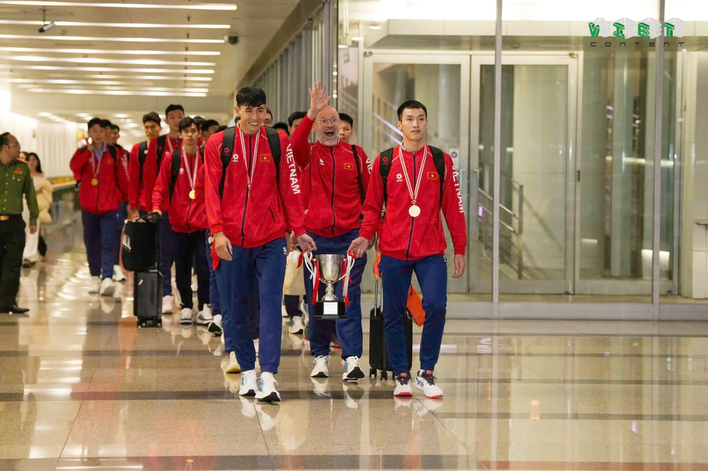 Lộ diện 12 tuyển thủ bóng chuyền nam Việt Nam được chọn chuẩn bị cho ASIAD 2026 - Ảnh 1. Lộ diện 12 tuyển thủ bóng chuyền nam Việt Nam được chọn chuẩn bị cho ASIAD 2026 - Ảnh 1.