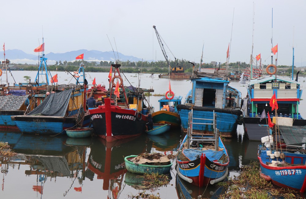 Bộ Công Thương ra công điện ứng phó mưa lũ tại Bắc Bộ và Bắc Trung Bộ - Ảnh 1.