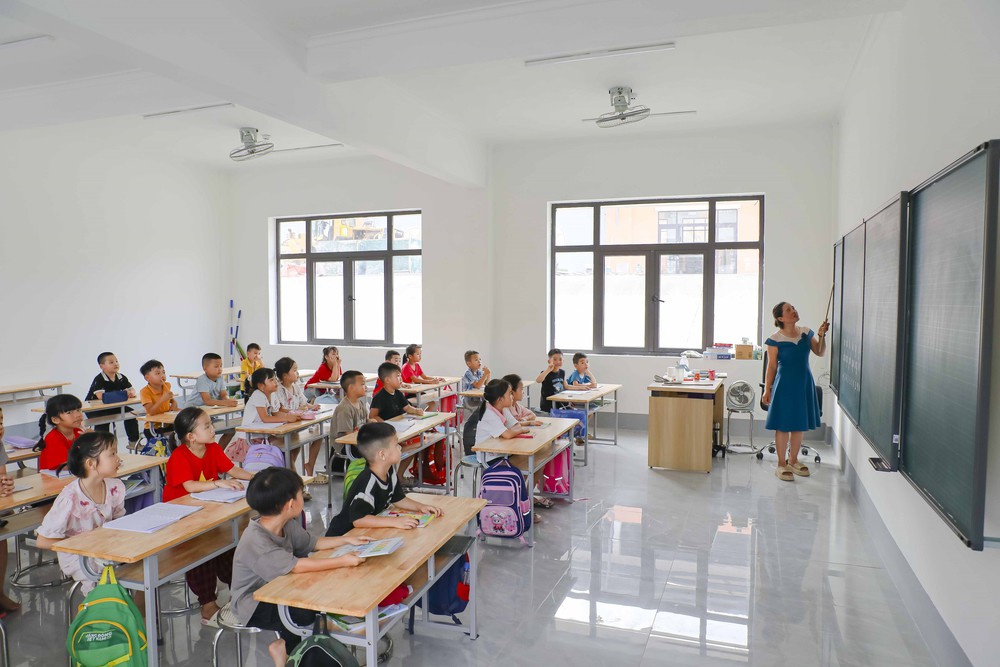 Những ngôi trường mới nơi biên giới Điện Biên - Ảnh 9.