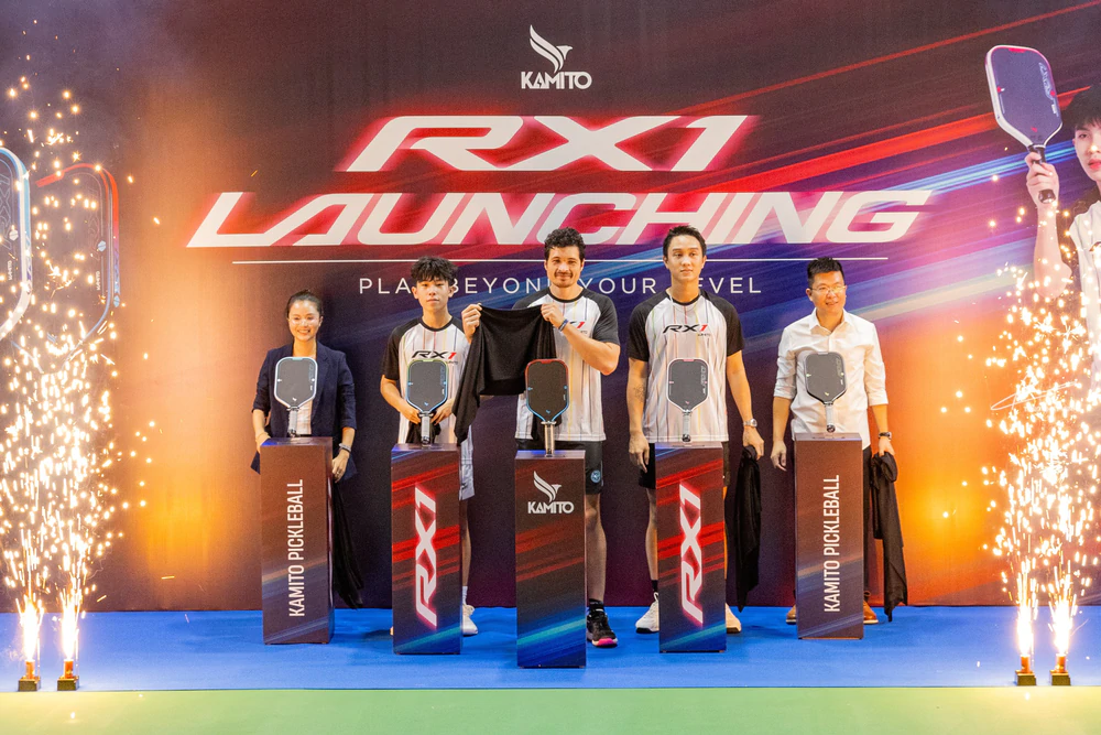 Kamito ra mắt vợt Pickleball RX1 cùng 3 Đại sứ - Ảnh 1. Kamito ra mắt vợt Pickleball RX1 cùng 3 Đại sứ - Ảnh 1.