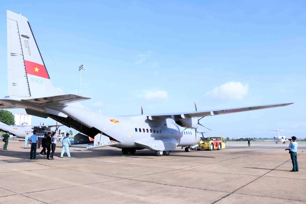 Chuyến bay đặc biệt đưa 7.104 mẫu hài cốt liệt sĩ ra Hà Nội đi tìm danh tính - Ảnh 9.