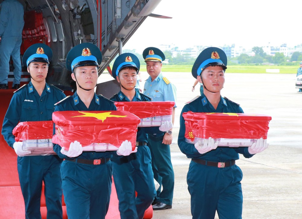 Bàn giao hơn 7.000 mẫu hài cốt liệt sĩ phục vụ giám định ADN - Ảnh 8.
