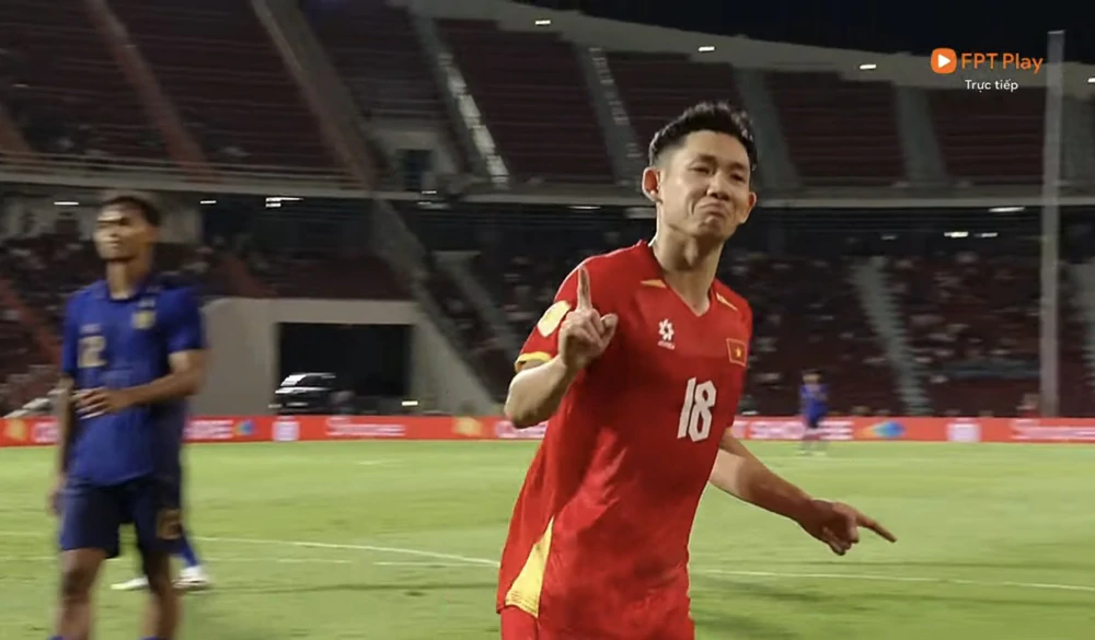 Hai Long và cái duyên trước Thái Lan - Ảnh 3. Hai Long