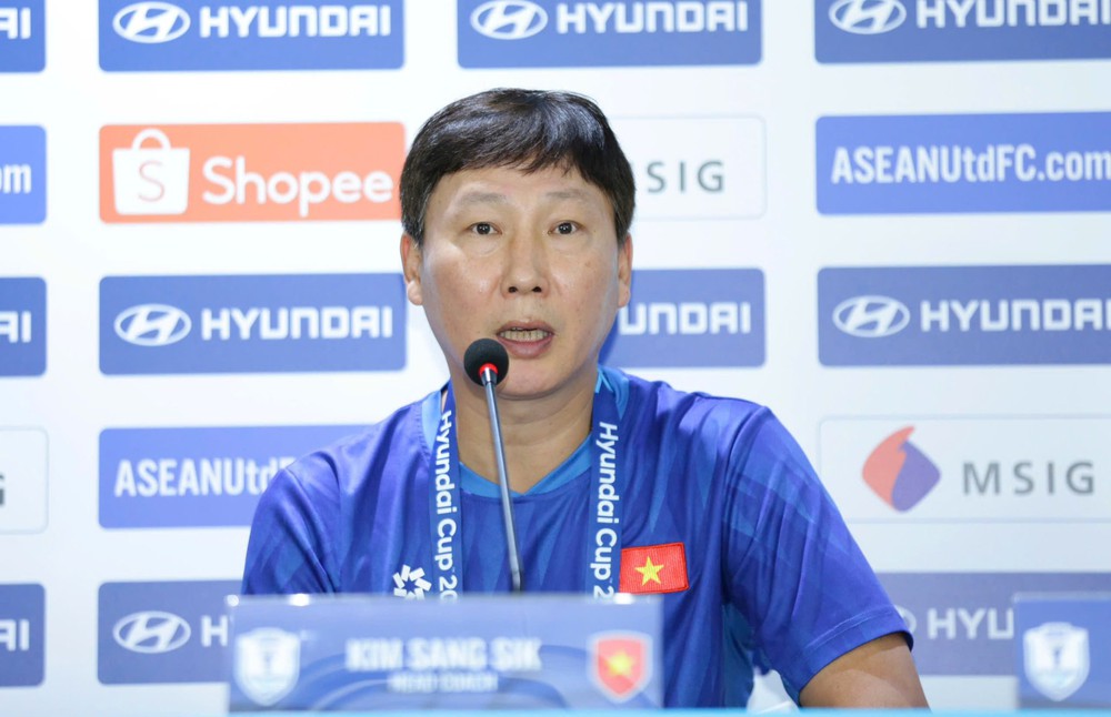 Báo Hàn: 'Thách thức cho mục tiêu vô địch Đông Nam Á thứ hai liên tiếp của HLV Kim Sang Sik' - Ảnh 1.