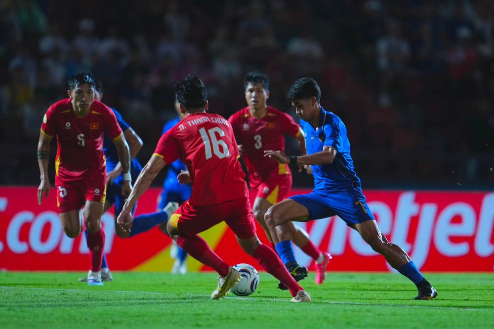 Tuyển Việt Nam thắng Thái Lan 2-0 ở chung kết lượt đi ASEAN Cup 2026. Ảnh: FAT Tuyển Việt Nam thắng Thái Lan 2-0 ở chung kết lượt đi ASEAN Cup 2026. Ảnh: FAT