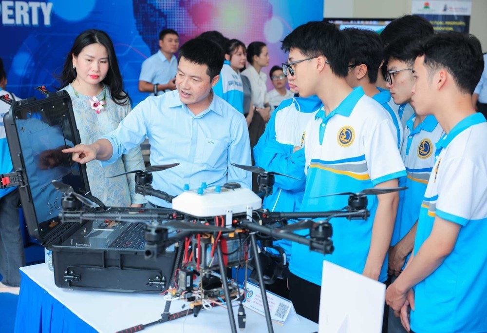 Tăng cường chế tài xử lý các hành vi xâm phạm quyền, vi phạm pháp luật về sở hữu trí tuệ - Ảnh 2. Tăng cường chế tài xử lý các hành vi xâm phạm quyền, vi phạm pháp luật về sở hữu trí tuệ - Ảnh 2.