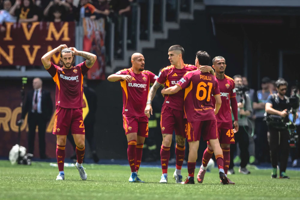Roma sẽ đánh bại Fiorentina trên sân nhà? Ảnh: CLB Roma Roma sẽ đánh bại Fiorentina trên sân nhà? Ảnh: CLB Roma