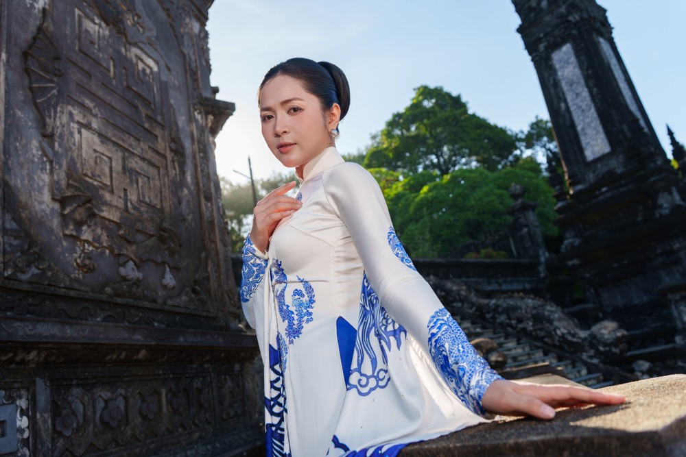 Duyên Quỳnh lan tỏa tình yêu quê hương trong “Việt Nam gấm vóc rạng ngời” - Ảnh 1. Duyên Quỳnh lan tỏa tình yêu quê hương trong “Việt Nam gấm vóc rạng ngời” - Ảnh 1.