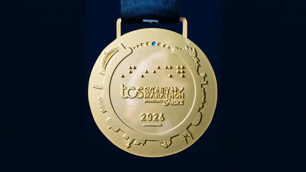 Giải chạy danh tiếng Sydney Marathon khắc nhầm hình ảnh sân vận động của Bayern Munich lên huy chương - Ảnh 1. Giải chạy danh tiếng Sydney Marathon khắc nhầm hình ảnh sân vận động của Bayern Munich lên huy chương - Ảnh 1.