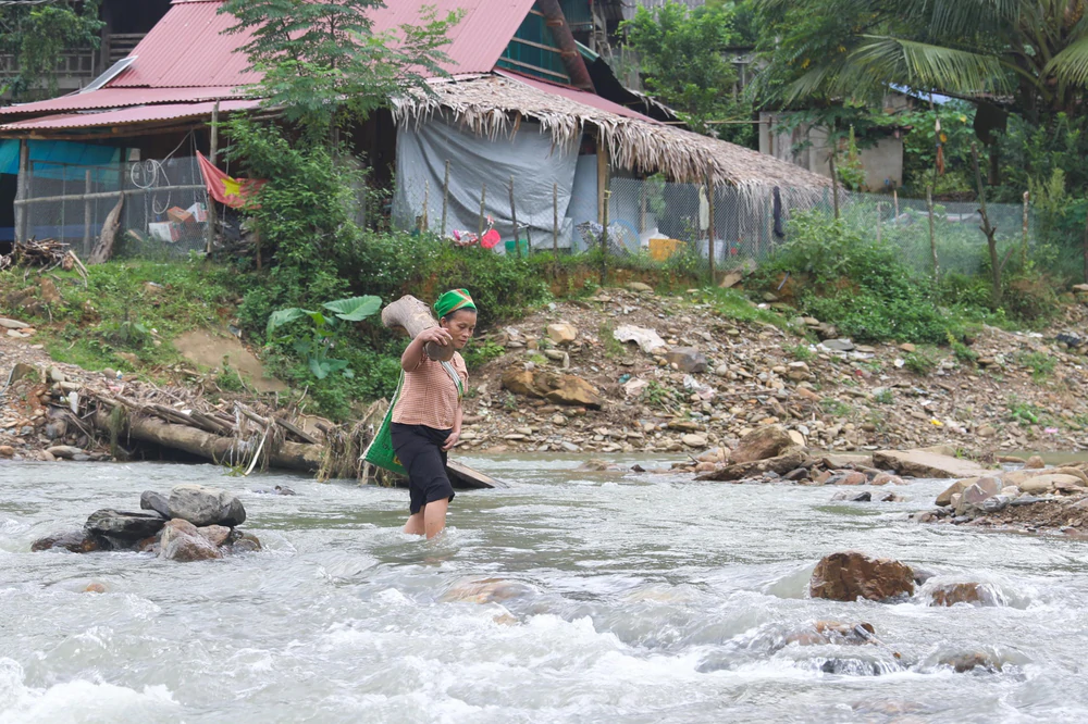 Nghệ An: Nhịp sống bản Na Ngân sau 4 ngày cô lập giữa đại ngàn Pù Huống - Ảnh 9. Nghệ An: Nhịp sống bản Na Ngân sau 4 ngày cô lập giữa đại ngàn Pù Huống - Ảnh 9.