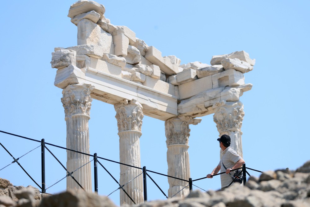 Thành cổ Bergama tại Thổ Nhĩ Kỳ lưu giữ dấu ấn nhiều nền văn minh - Ảnh 8.