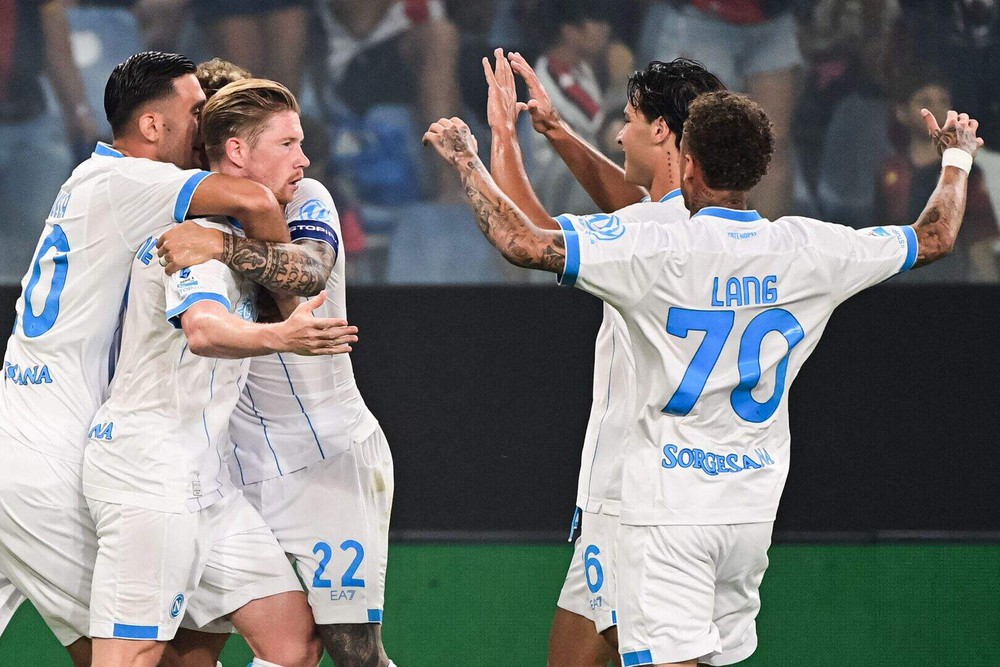 Napoli: Allegri dựng “cây thông” vì De Bruyne? - Ảnh 1.