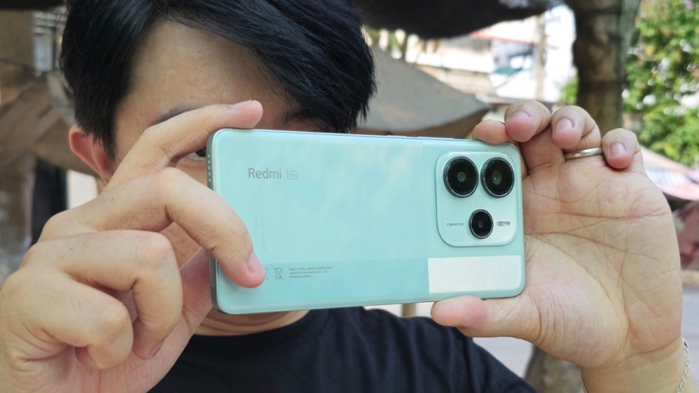 Tài chính 10 triệu: Điểm danh Galaxy A56, iPhone 13 và Redmi Note 14 Pro 5G - Ảnh 2. Tài chính 10 triệu: Điểm danh Galaxy A56, iPhone 13 và Redmi Note 14 Pro 5G - Ảnh 2.