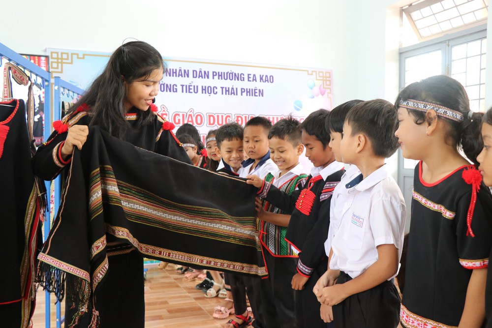 Khi chuyển đổi số mở rộng không gian giáo dục nghệ thuật - Ảnh 2. Khi chuyển đổi số mở rộng không gian giáo dục nghệ thuật - Ảnh 2.