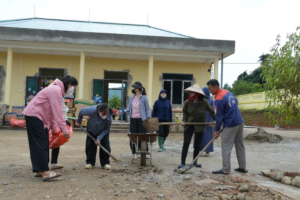 Dựng lại mái trường sau lũ dữ, sẵn sàng đón trẻ ở Mường Than - Ảnh 5. Dựng lại mái trường sau lũ dữ, sẵn sàng đón trẻ ở Mường Than - Ảnh 5.