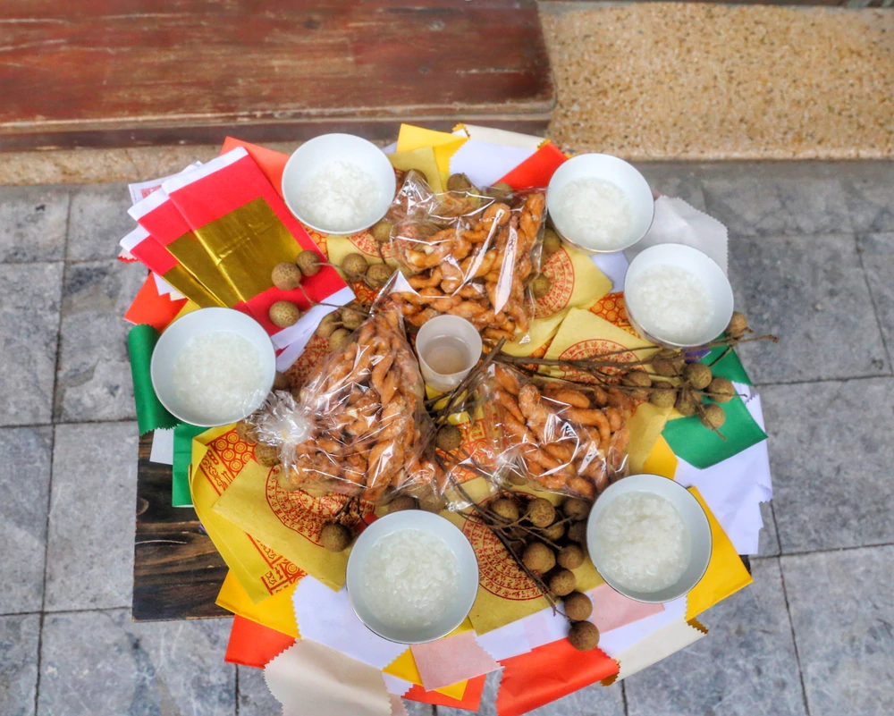 Thị trường lễ Vu Lan: Cỗ chay, dịch vụ trực tuyến hút khách - Ảnh 5. Thị trường lễ Vu Lan: Cỗ chay, dịch vụ trực tuyến hút khách - Ảnh 5.