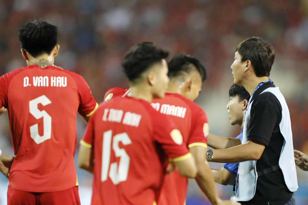 PHÂN TÍCH: Thấy gì khi ĐT Việt Nam hòa ĐT Thái Lan ở Mỹ Đình? - Ảnh 3.