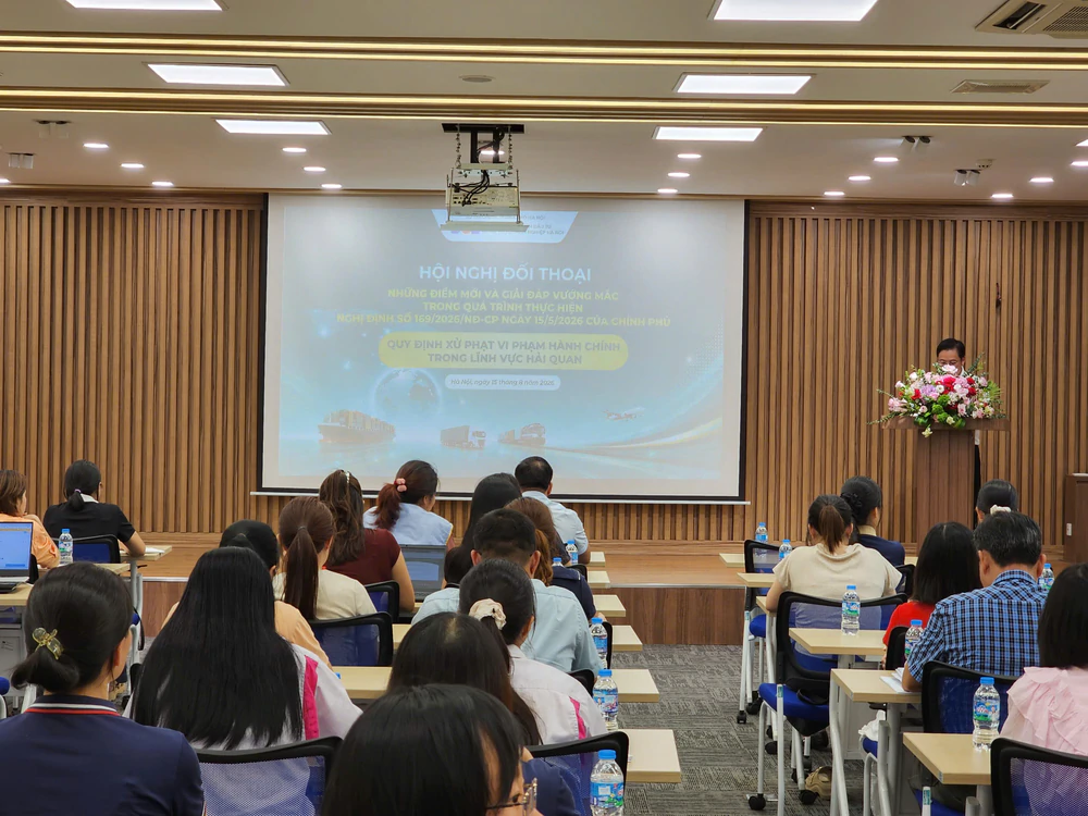 Nghị định mới thêm cơ chế thuận lợi cho doanh nghiệp tự khắc phục sai sót trong khai báo hải quan - Ảnh 2. Nghị định mới thêm cơ chế thuận lợi cho doanh nghiệp tự khắc phục sai sót trong khai báo hải quan - Ảnh 2.