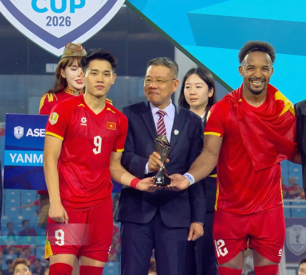 ĐT Việt Nam áp đảo các danh hiệu cá nhân của ASEAN Cup 2026 - Ảnh 2.