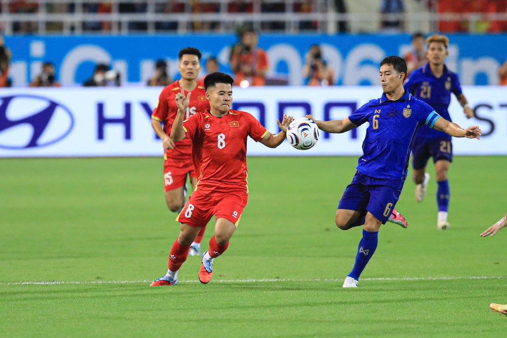 Tuyển Thái Lan làm mới, HLV Kim Sang Sik cũng sẵn sàng gây bất ngờ ở FIFA ASEAN Cup 2026 - Ảnh 2. Tuyển Thái Lan làm mới, HLV Kim Sang Sik cũng sẵn sàng gây bất ngờ ở FIFA ASEAN Cup 2026 - Ảnh 2.