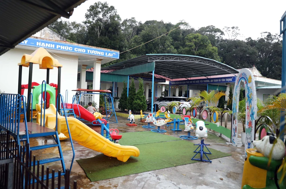 Các trường vùng cao biên giới Lai Châu sẵn sàng cho năm học mới - Ảnh 13. Các trường vùng cao biên giới Lai Châu sẵn sàng cho năm học mới - Ảnh 13.