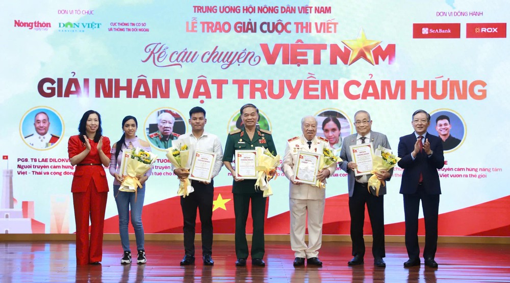 Viết về khát vọng đưa âm nhạc Việt vươn ra thế giới, ca sĩ Tùng Dương lần đầu đoạt giải tại cuộc thi viết - Ảnh 6.