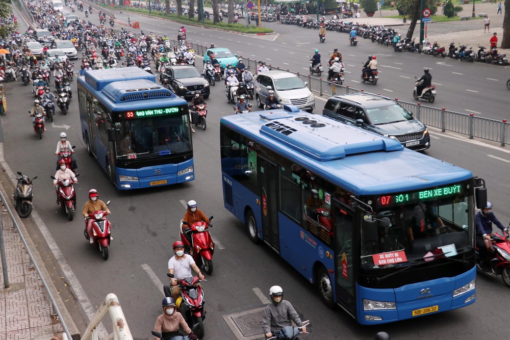 Hà Nội miễn vé xe buýt trợ giá và 2 tuyến metro dịp Quốc khánh 2/9 - Ảnh 1.