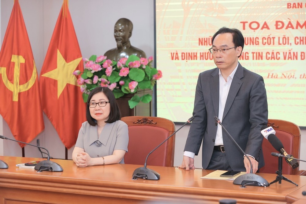 Bộ trưởng Hoàng Minh Sơn: Giảm áp lực cho học sinh từ những thay đổi căn bản của hệ thống giáo dục - Ảnh 3.