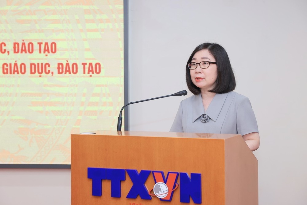 Bộ trưởng Hoàng Minh Sơn: Giảm áp lực cho học sinh từ những thay đổi căn bản của hệ thống giáo dục - Ảnh 5.