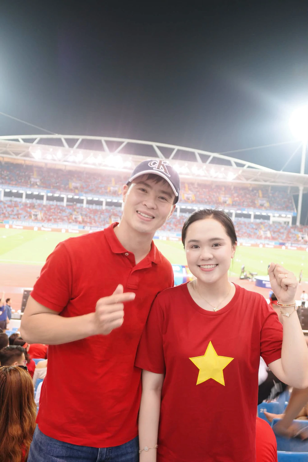 Vợ Duy Mạnh viết tâm thư trước hành trình sang Mỹ phẫu thuật của chồng - Ảnh 2. Vợ Duy Mạnh viết tâm thư trước hành trình sang Mỹ phẫu thuật của chồng - Ảnh 2.