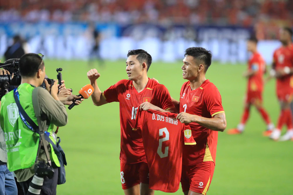 Hai Long vào top 5 ứng viên giải thưởng đặc biệt ASEAN Cup 2026 - Ảnh 2.