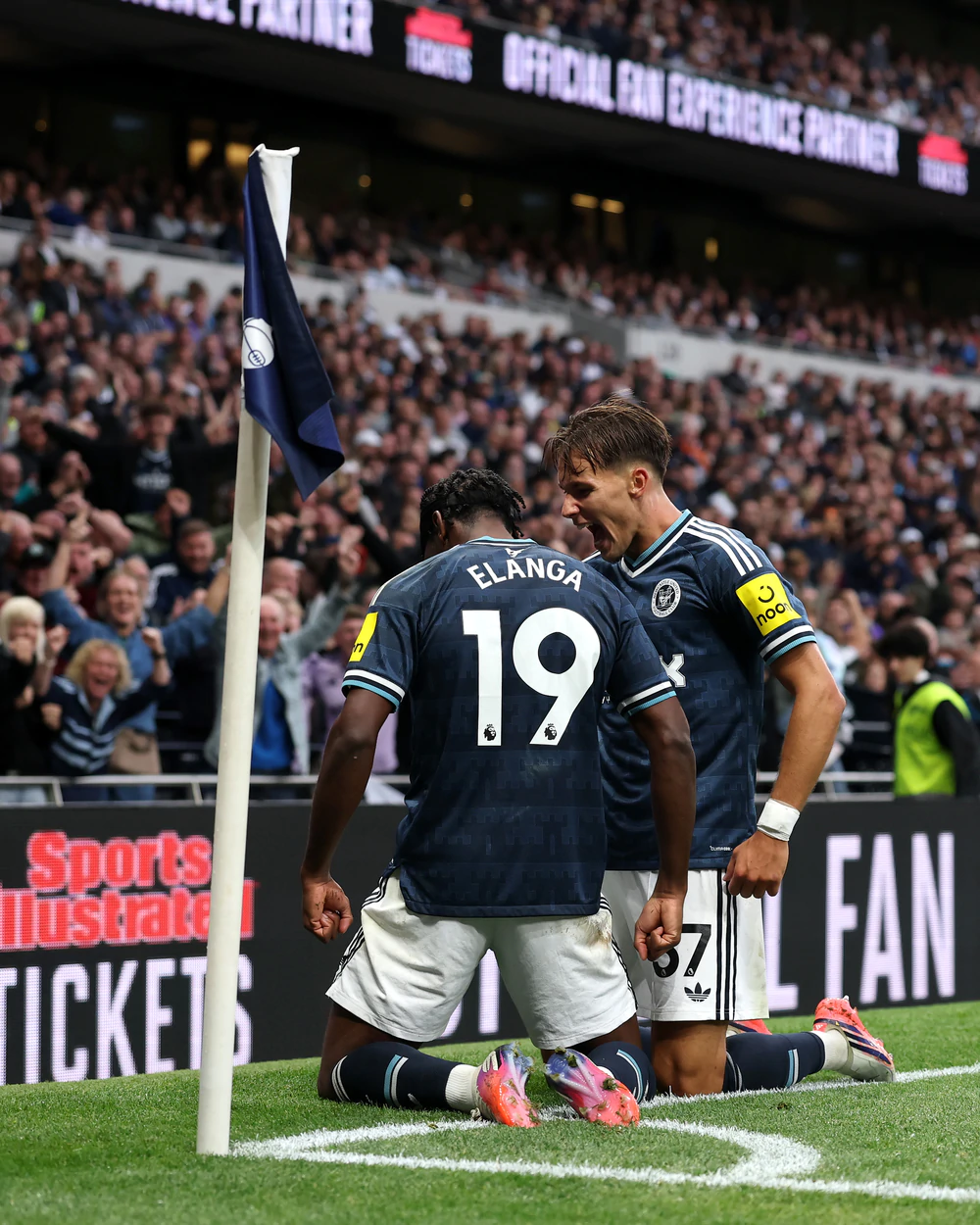 Tottenham thua Newcastle, lần đầu tái hiện thành tích tệ hại sau 51 năm - Ảnh 2. Tottenham thua Newcastle, lần đầu tái hiện thành tích tệ hại sau 51 năm - Ảnh 2.