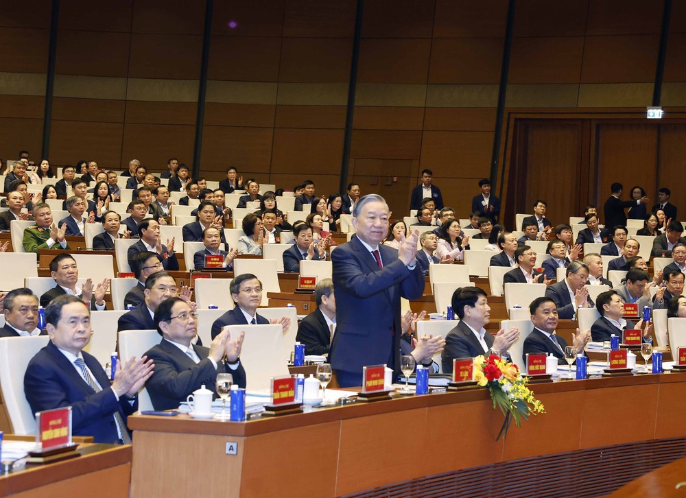 Bộ Chính trị, Ban Bí thư tổ chức Hội nghị toàn quốc nghiên cứu, học tập, quán triệt và triển khai thực hiện một số Nghị quyết, Chỉ thị - Ảnh 1. Bộ Chính trị, Ban Bí thư tổ chức Hội nghị toàn quốc nghiên cứu, học tập, quán triệt và triển khai thực hiện một số Nghị quyết, Chỉ thị - Ảnh 1.