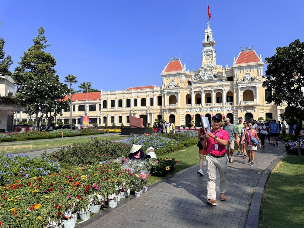 Nhiều hoạt động vui chơi, giải trí hấp dẫn dịp 2/9 tại TP Hồ Chí Minh - Ảnh 2. Nhiều hoạt động vui chơi, giải trí hấp dẫn dịp 2/9 tại TP Hồ Chí Minh - Ảnh 2.