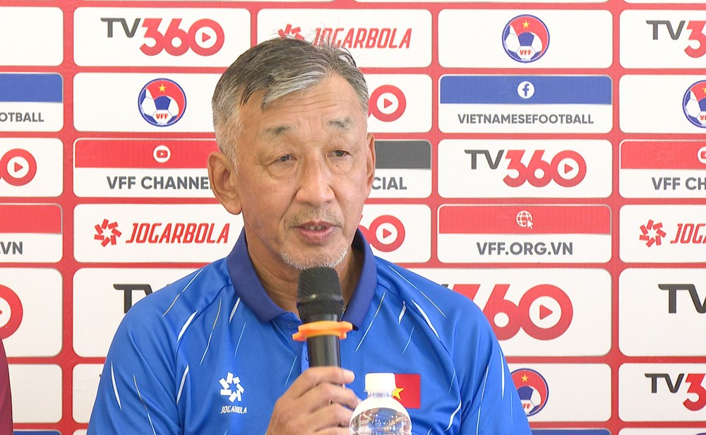 HLV Yutaka Ikeuchi: 'U20 Việt Nam đã sẵn sàng cho thử thách châu Á' - Ảnh 1. HLV Yutaka Ikeuchi: 'U20 Việt Nam đã sẵn sàng cho thử thách châu Á' - Ảnh 1.