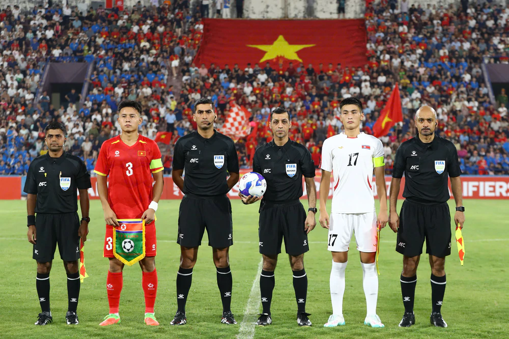 TRỰC TIẾP bóng đá Việt Nam vs Triều Tiên (0-3, hiệp 2): Chủ nhà thủng lưới liên tiếp - Ảnh 10.