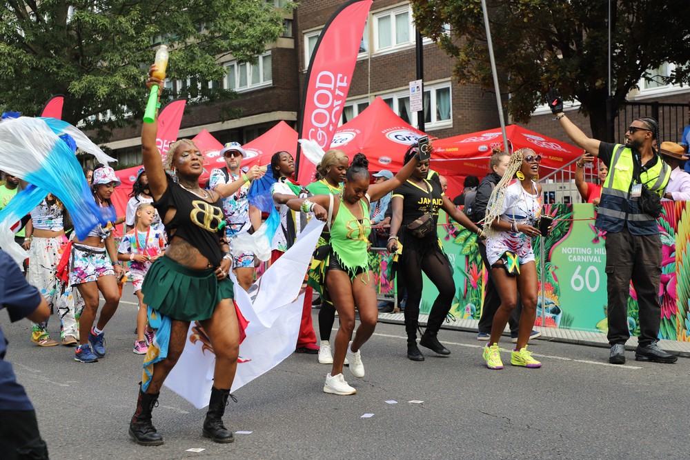 Lễ hội Văn hóa vùng Caribe tại Anh - Notting Hill Carnival 2026 - Ảnh 2. Lễ hội Văn hóa vùng Caribe tại Anh - Notting Hill Carnival 2026 - Ảnh 2.