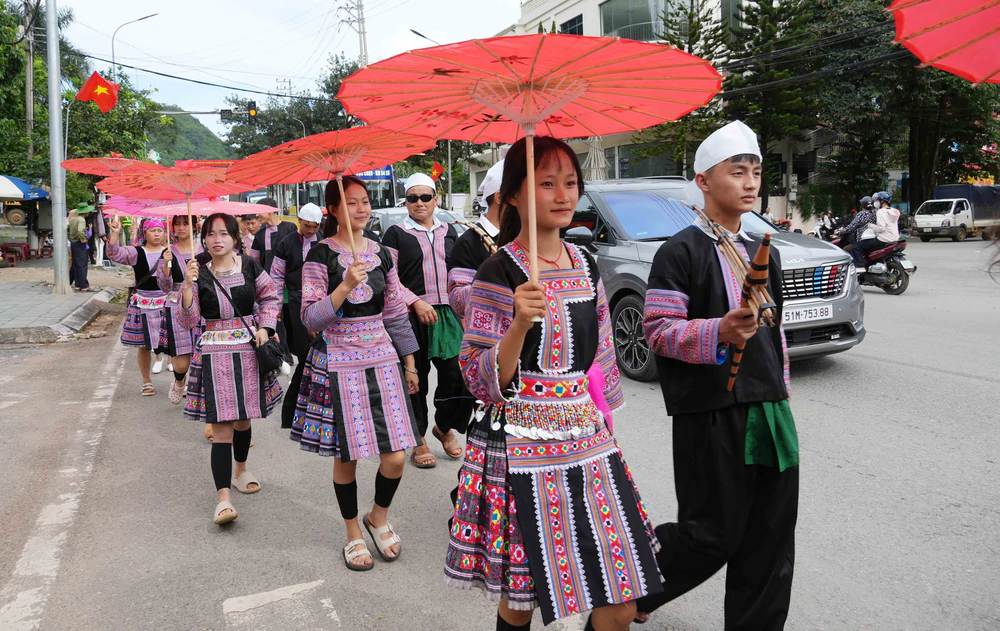 Sơn La: Nhiều hoạt động văn hóa - du lịch diễn ra trên cao nguyên Mộc Châu dịp Quốc khánh 2/9 - Ảnh 7.