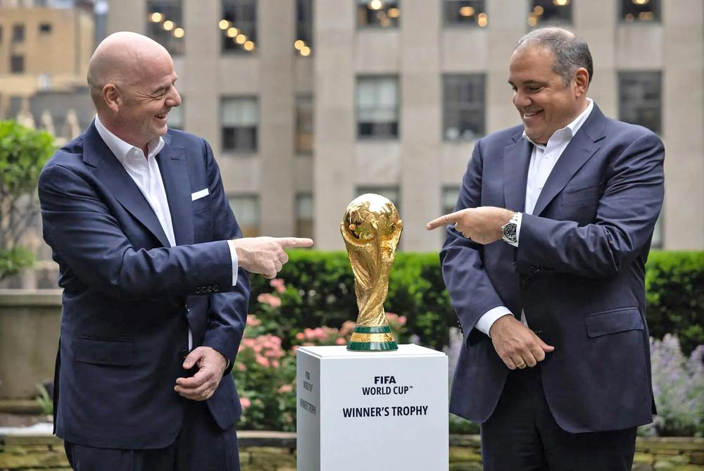 FIFA khủng hoảng: Ai là mối đe dọa lớn nhất với Gianni Infantino? - Ảnh 1. FIFA khủng hoảng: Ai là mối đe dọa lớn nhất với Gianni Infantino? - Ảnh 1.