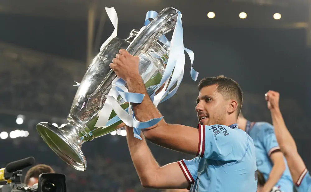 Man City mùa bóng mới: Có thể sống thiếu Rodri không? - Ảnh 1. Man City mùa bóng mới: Có thể sống thiếu Rodri không? - Ảnh 1.