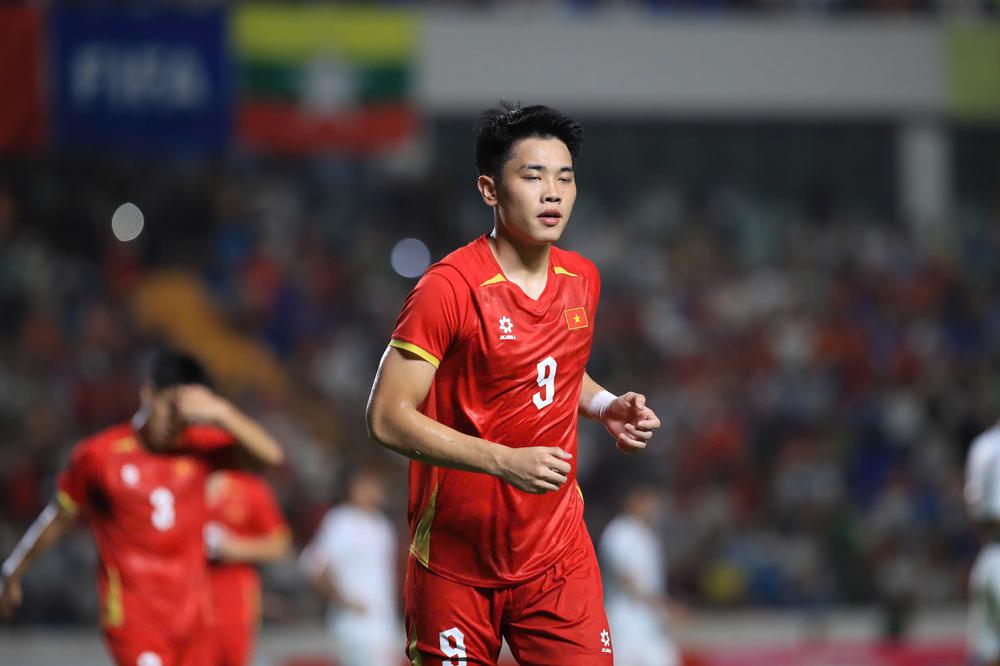 TRỰC TIẾP bóng đá Việt Nam vs Campuchia 20h00 hôm nay, ASEAN Cup 2026 - Ảnh 3. TRỰC TIẾP bóng đá Việt Nam vs Campuchia 20h00 hôm nay, ASEAN Cup 2026 - Ảnh 3.