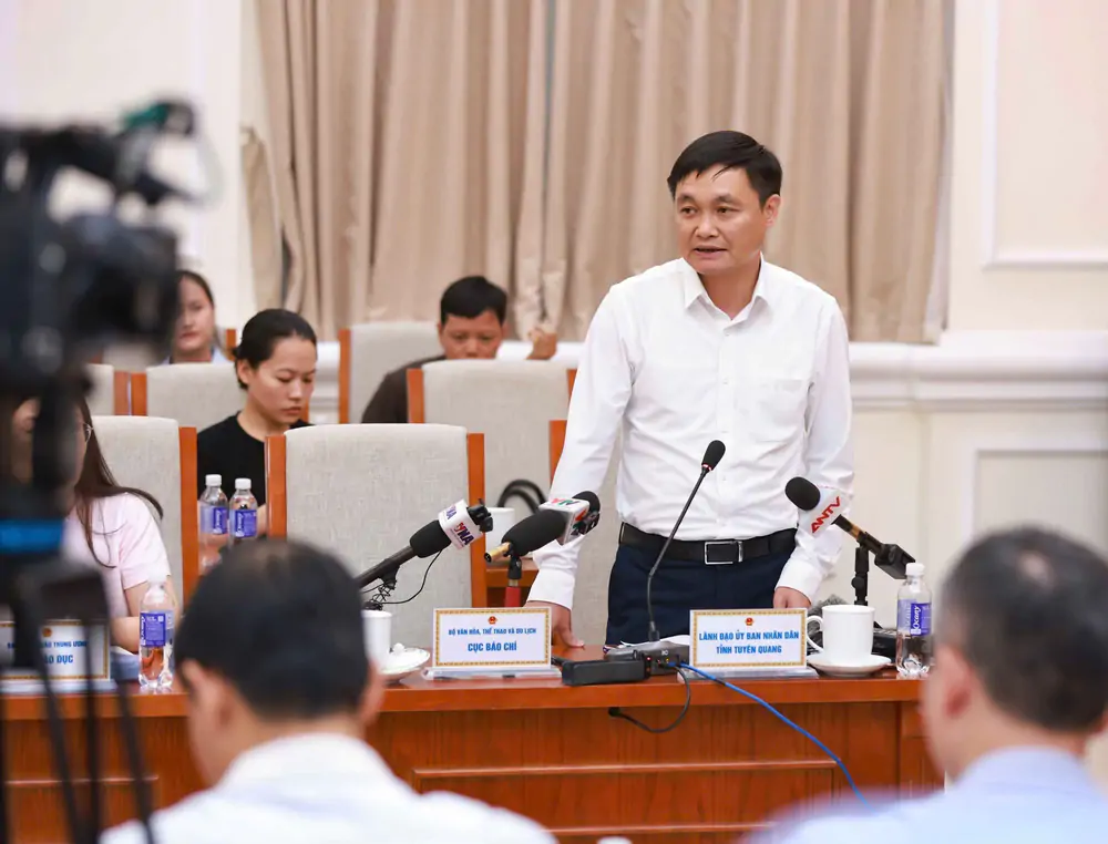 Huỷ kết quả thi và tổ chức thi lại tất cả các môn thi của thí sinh tại điểm thi Trường THPT Chuyên Tuyên Quang - Ảnh 7.