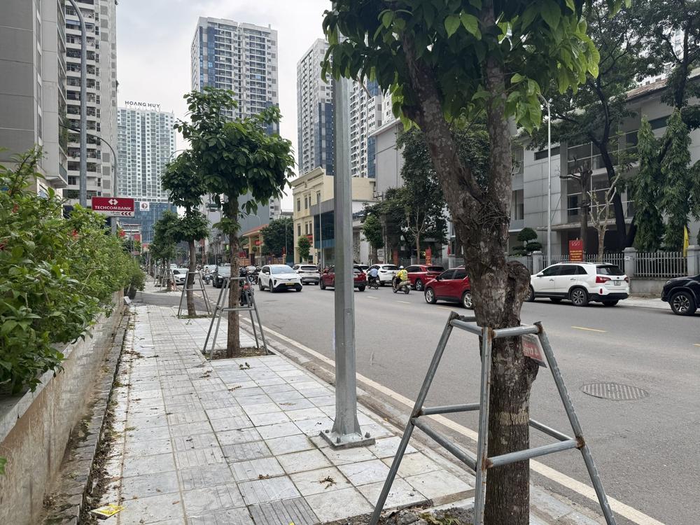 Dự án mở rộng đường Nguyễn Tuân sắp hoàn thành, tăng kết nối khu vực phía Tây Nam Hà Nội - Ảnh 7. Dự án mở rộng đường Nguyễn Tuân sắp hoàn thành, tăng kết nối khu vực phía Tây Nam Hà Nội - Ảnh 7.