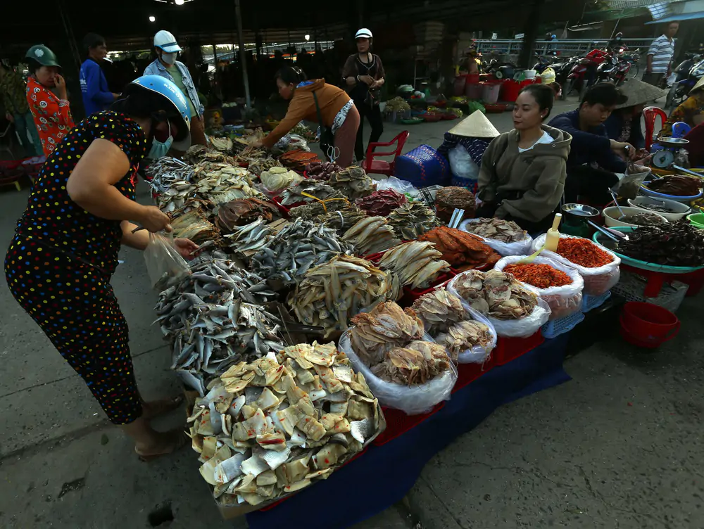 Nét quê ở chợ phường Vị Thanh (Cần Thơ) - Ảnh 3.