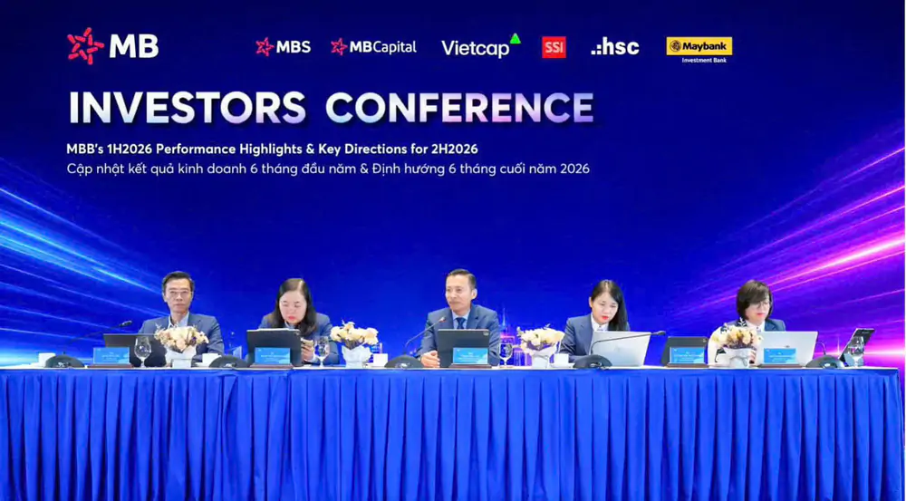 CEO MB Phạm Như Ánh: Mở rộng hệ sinh thái không nhằm "bán thêm", mà để khách hàng hạnh phúc hơn - Ảnh 1. CEO MB Phạm Như Ánh: Mở rộng hệ sinh thái không nhằm "bán thêm", mà để khách hàng hạnh phúc hơn - Ảnh 1.